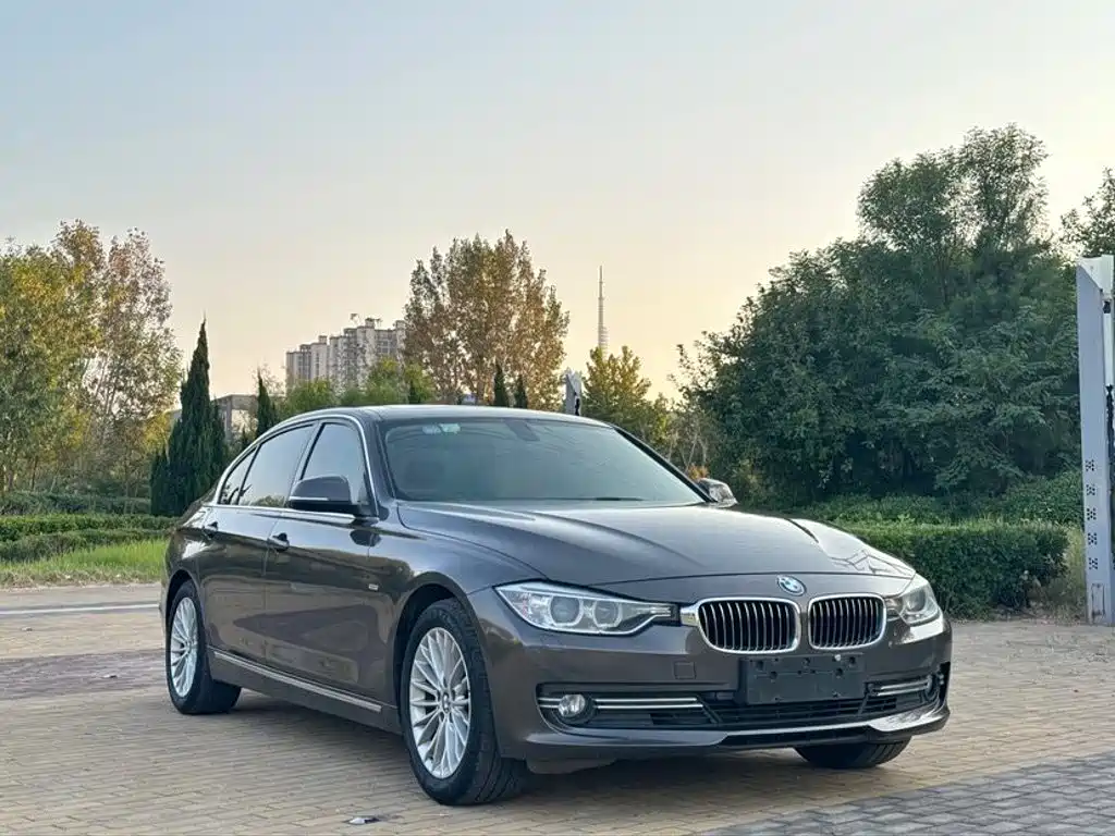BMW 3 Series — миниатюра 3