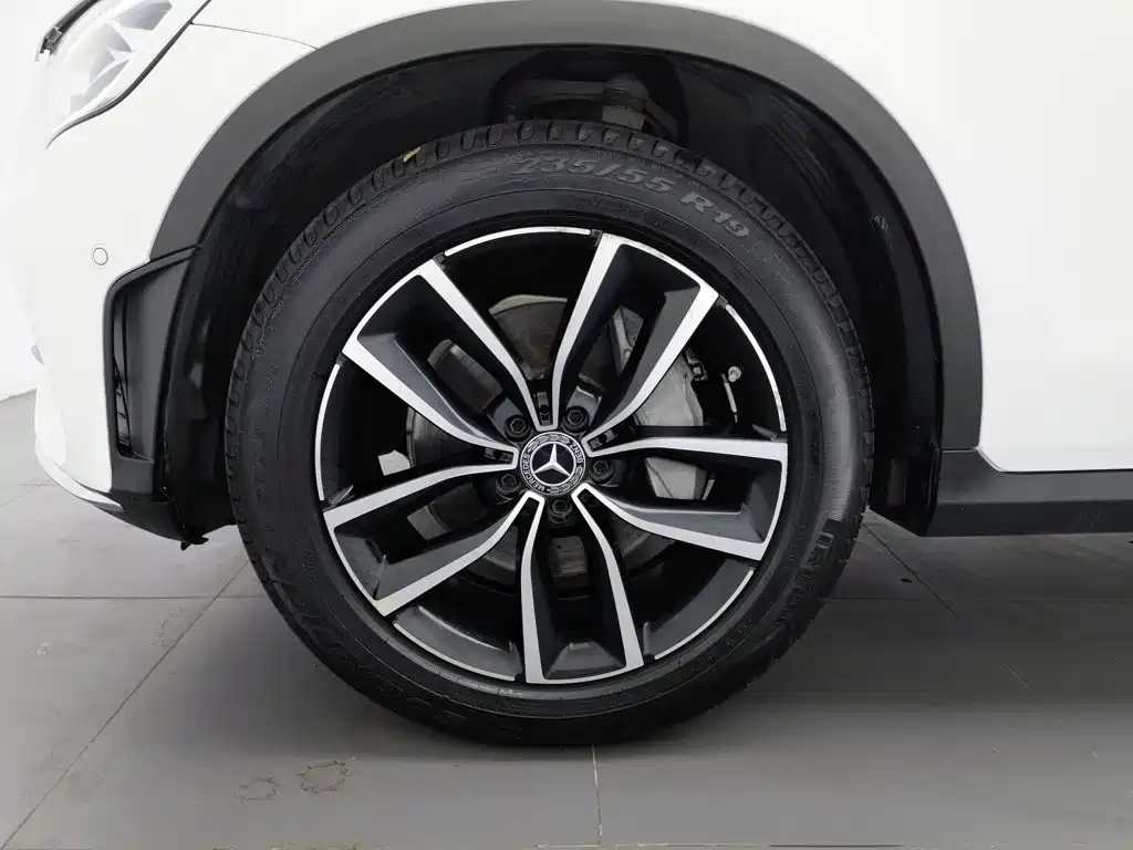 Mercedes-Benz GLC — миниатюра 17