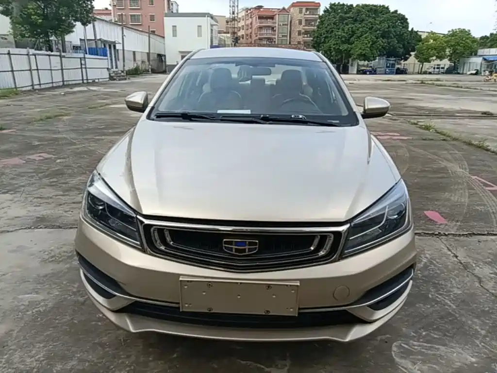 Geely Emgrand — миниатюра 3