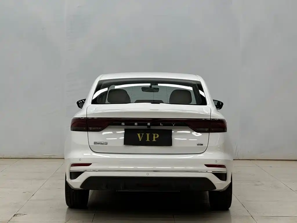 Geely Emgrand — миниатюра 8