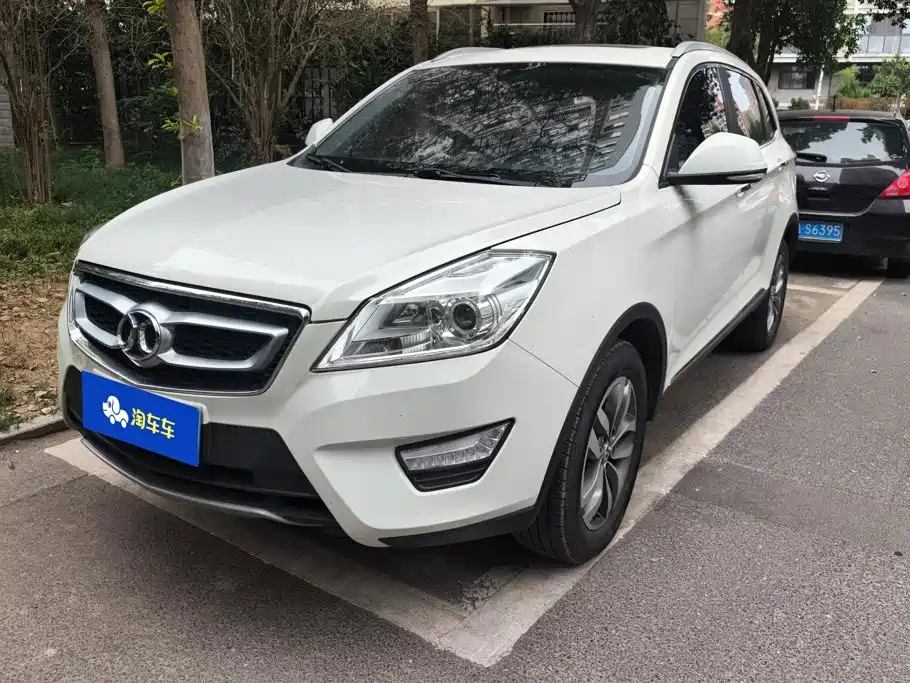 BAIC Senova X65