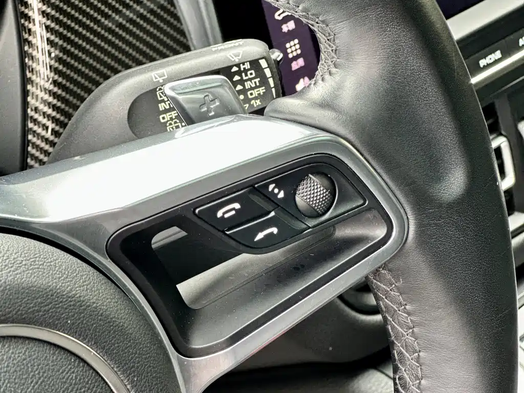 Porsche Macan - фото 25