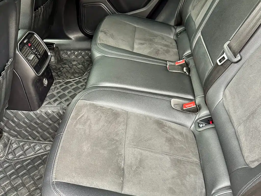 Porsche Macan - фото 40