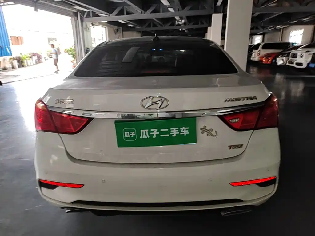 Hyundai Mistra — миниатюра 6