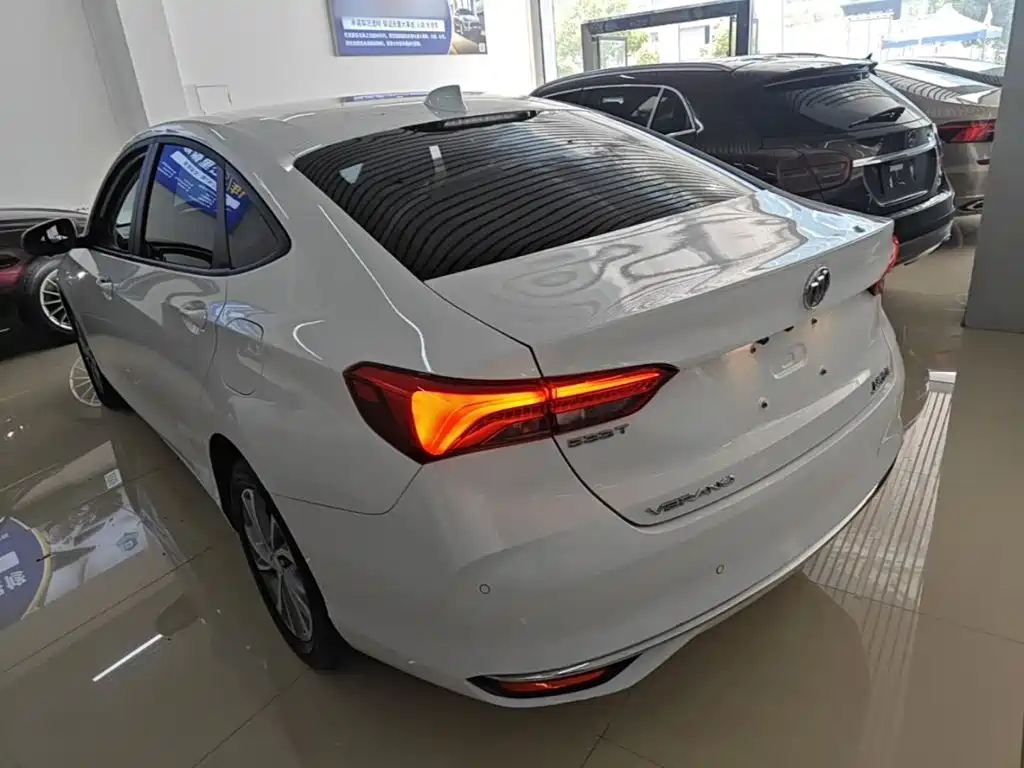 Buick Verano — миниатюра 5