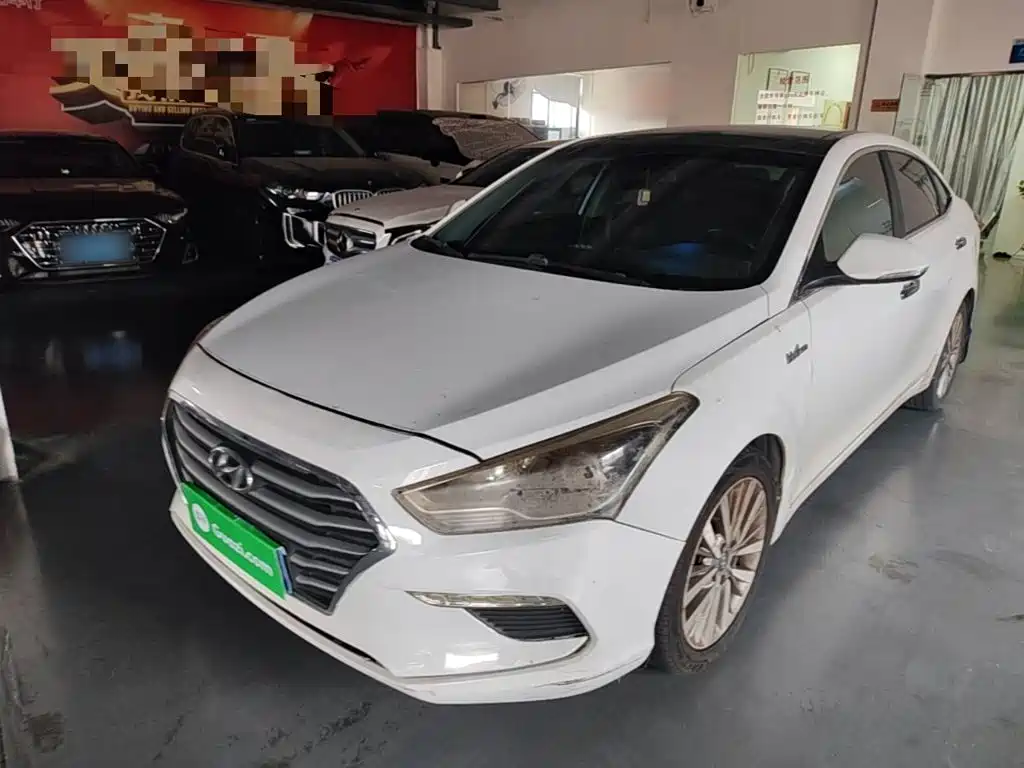 Hyundai Mistra — миниатюра 2