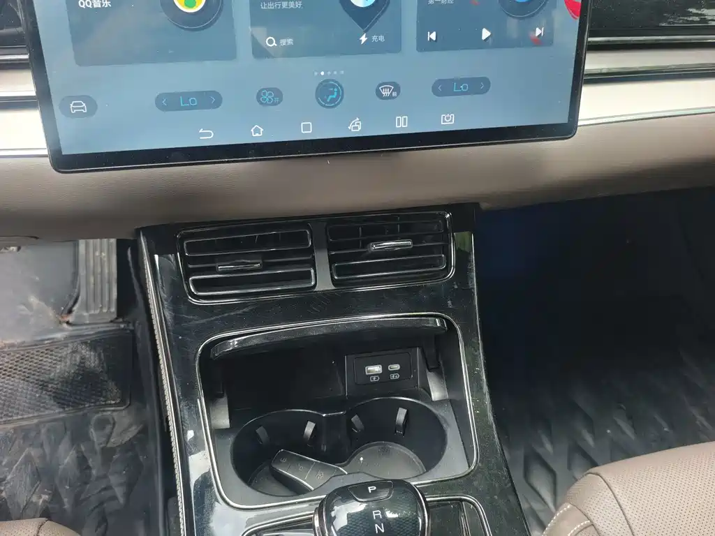 BYD Han — миниатюра 5