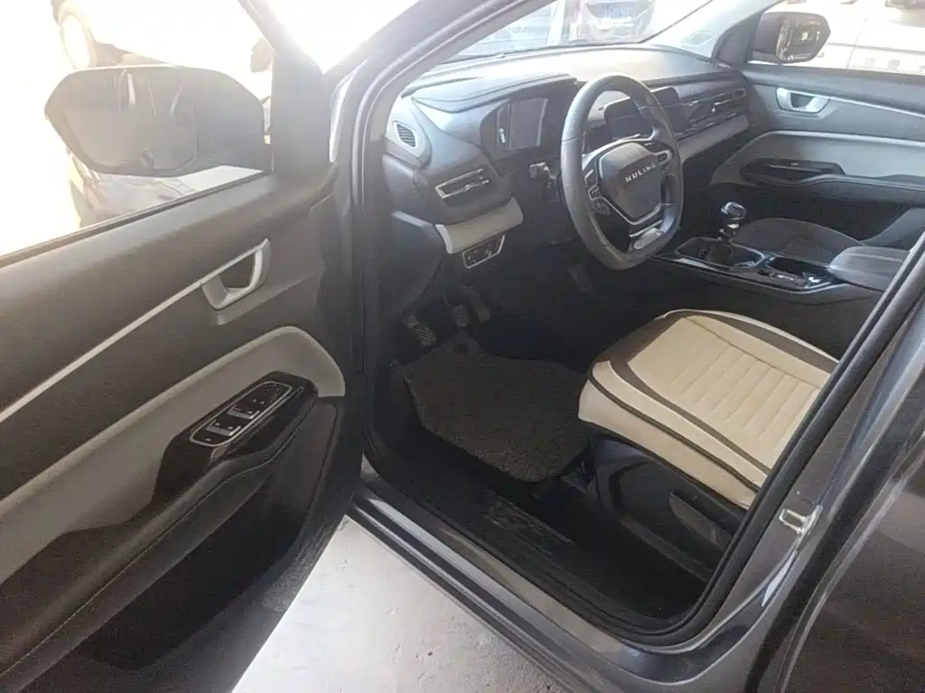 Wuling Victory — миниатюра 16