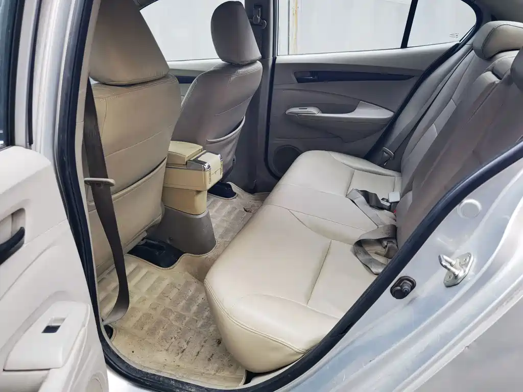 Honda City Classic — миниатюра 6