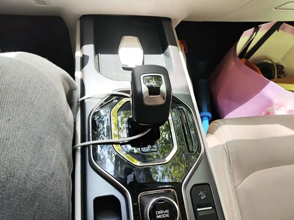 Geely Icon — миниатюра 10