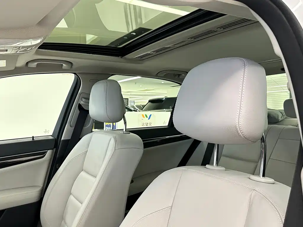Mercedes-Benz C-Class — миниатюра 10