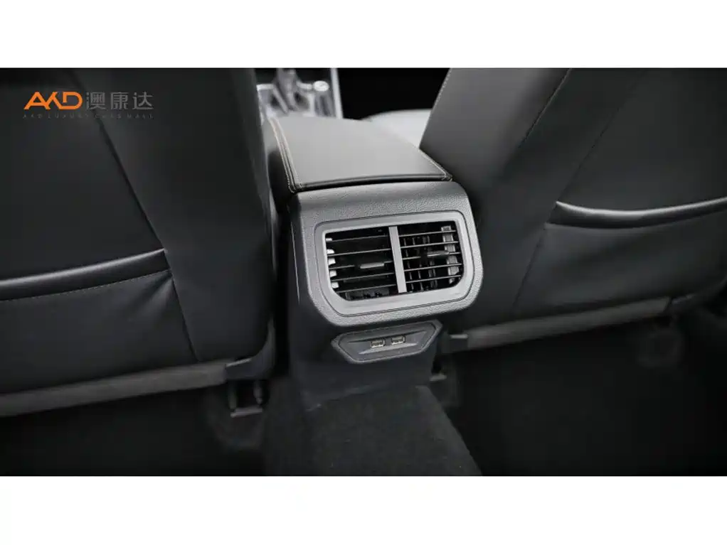 Volkswagen Lavida — миниатюра 9
