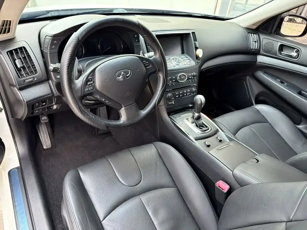 Infiniti G — миниатюра 6