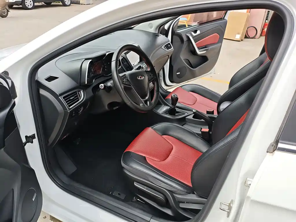 Chery Arrizo 5 — миниатюра 8