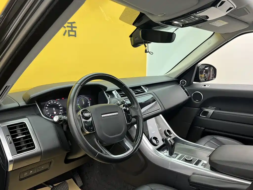 Land Rover Sport PHEV — миниатюра 33