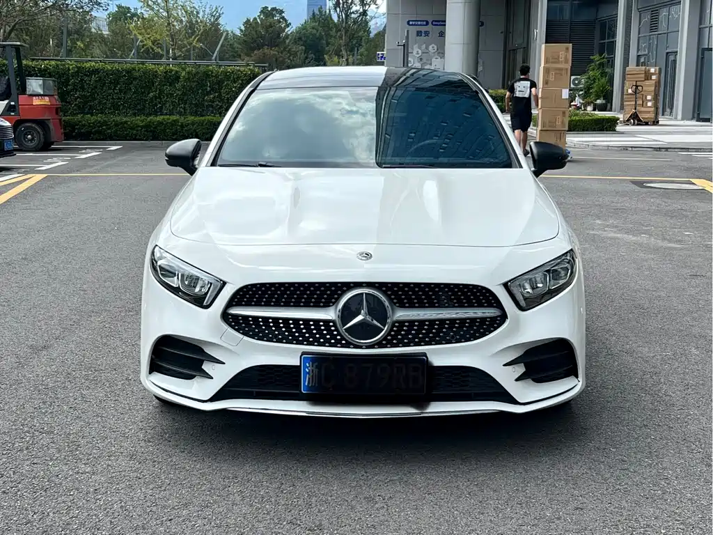 Mercedes-Benz A-Class — миниатюра 2