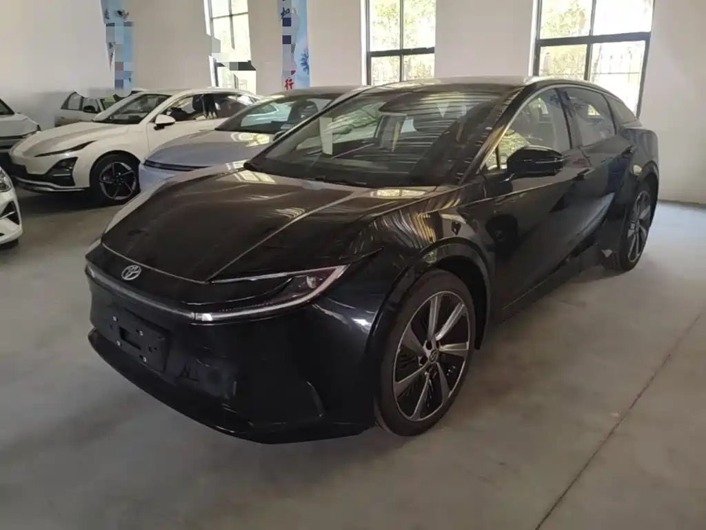 Toyota bZ5 2025 550 PRO