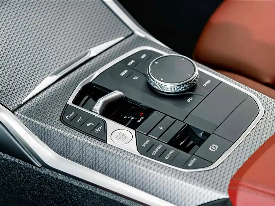 BMW 3 Series — миниатюра 17