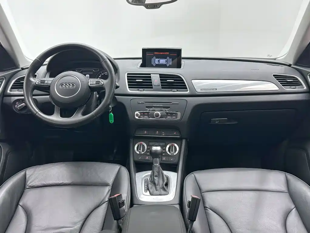 Audi Q3 — миниатюра 11