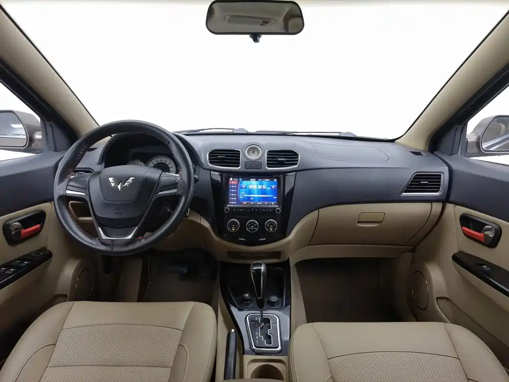 Wuling Hongguang — миниатюра 5