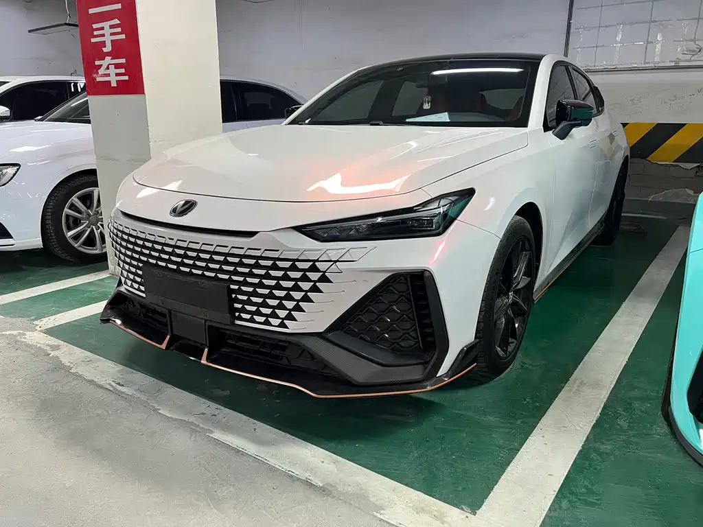 Changan UNI-V 2023