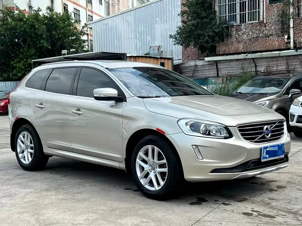 Volvo XC60 — миниатюра 3