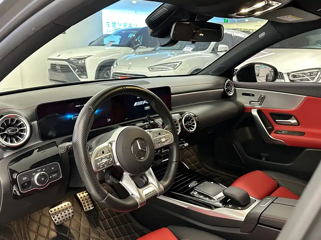 Mercedes-Benz A-Class AMG — миниатюра 9