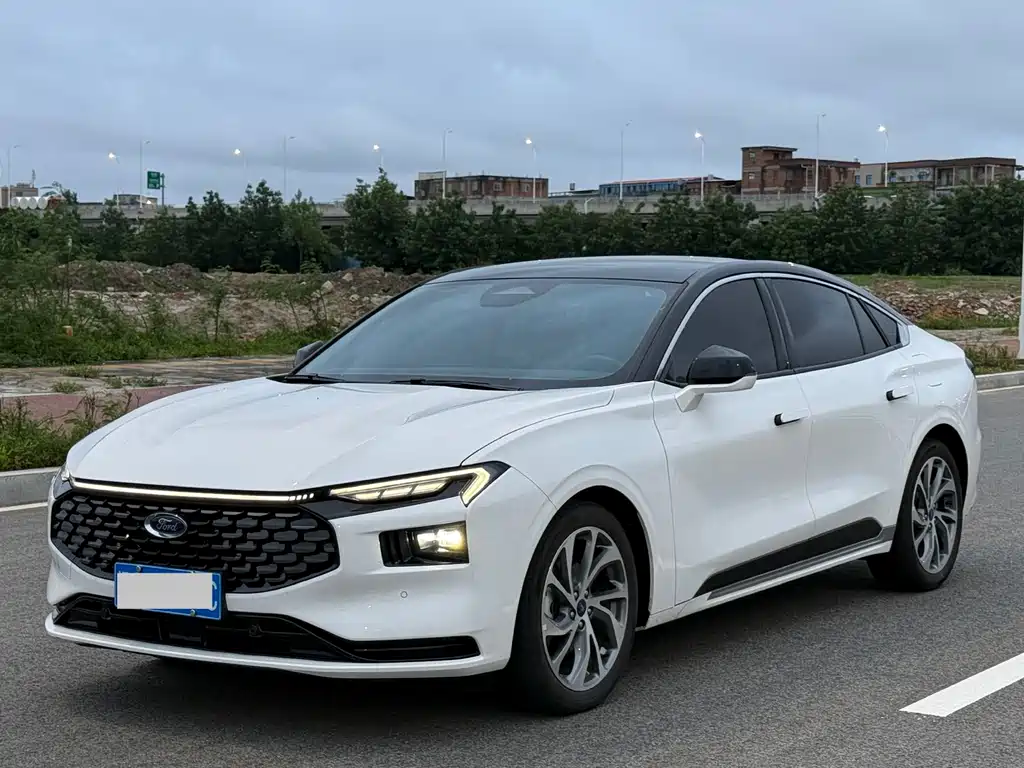 Ford Mondeo 2023 EcoBoost 245