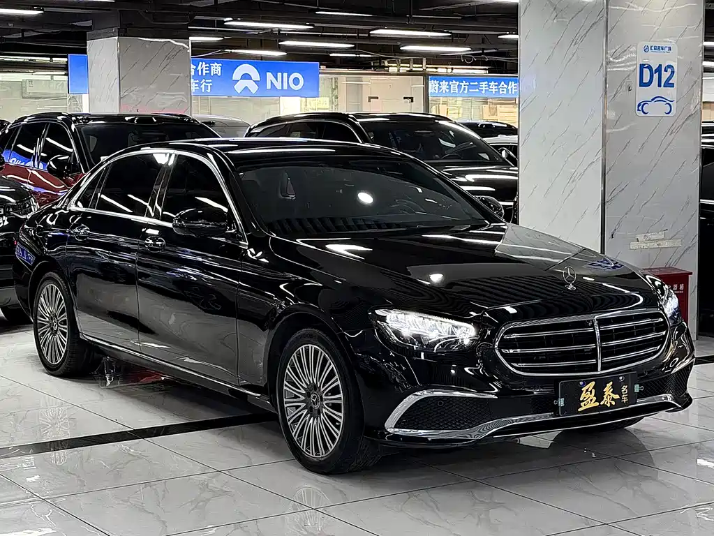MERCEDES-BENZ E CLASS