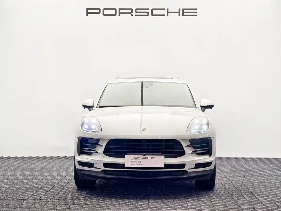 Porsche Macan — миниатюра 2