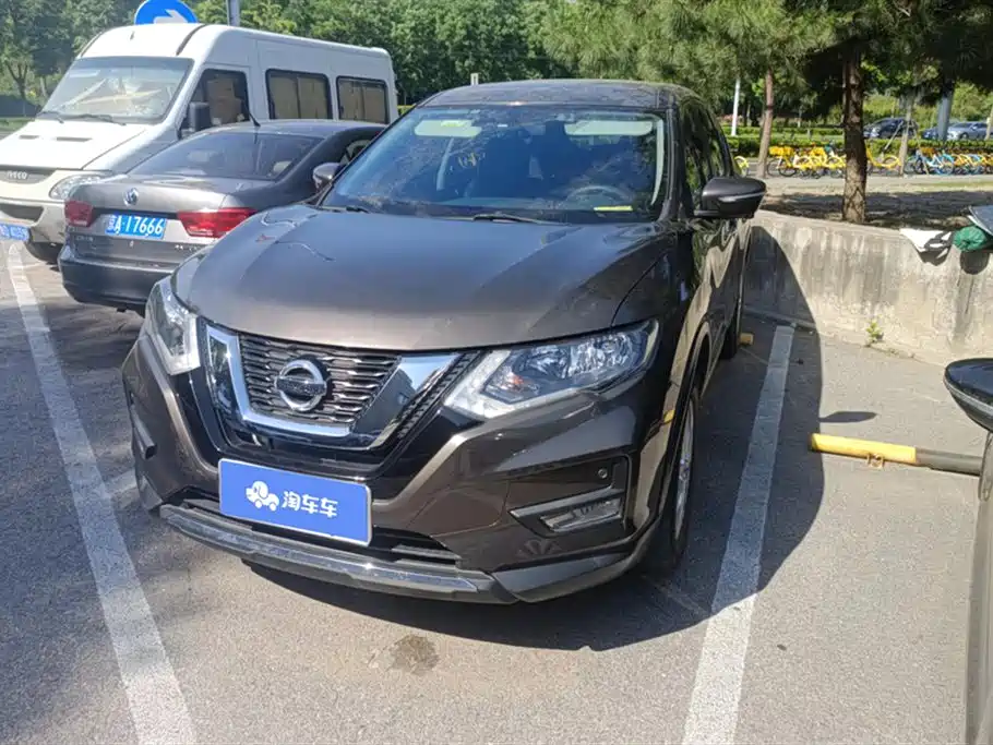 NISSAN QIJUN