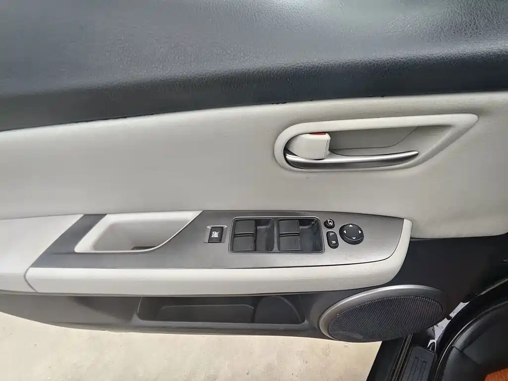 Mazda Ruiyi — миниатюра 10