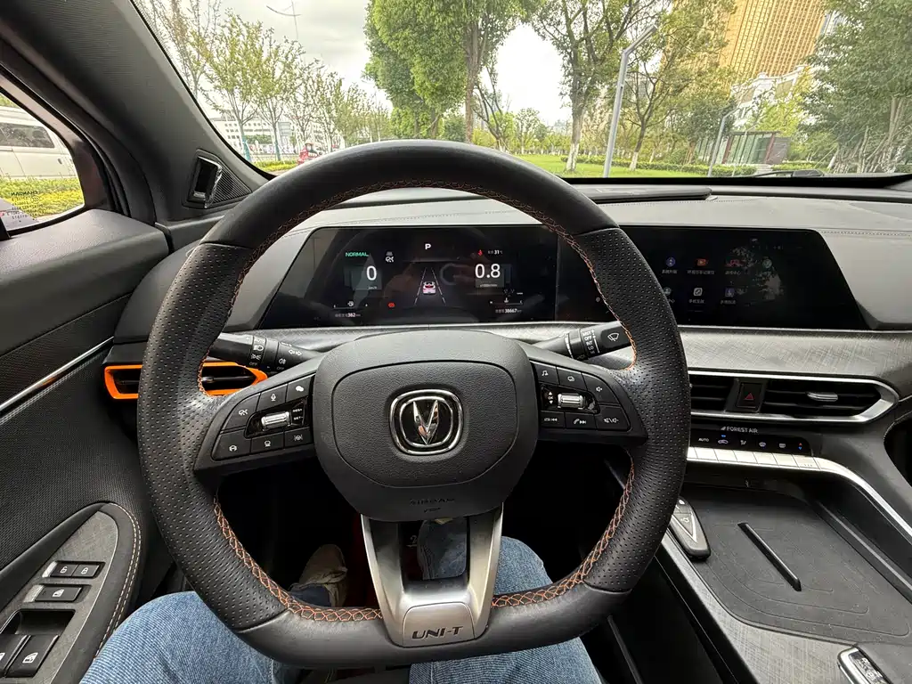 Changan UNI-T — миниатюра 5