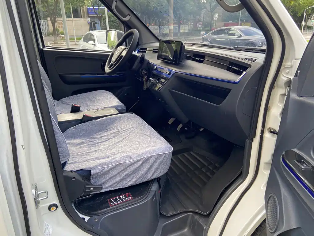 Dongfeng EM27 — миниатюра 9
