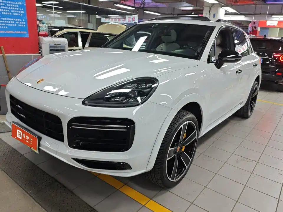 Porsche Cayenne Hybrid