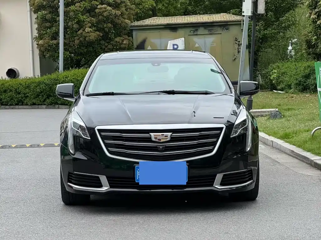 Cadillac XTS — миниатюра 2