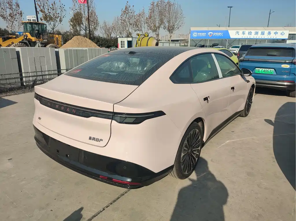 Nissan N7 — миниатюра 2