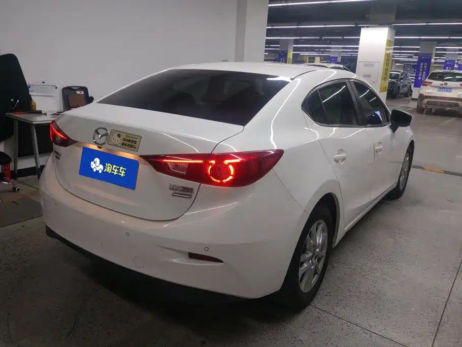 Mazda 3 Axela — миниатюра 3