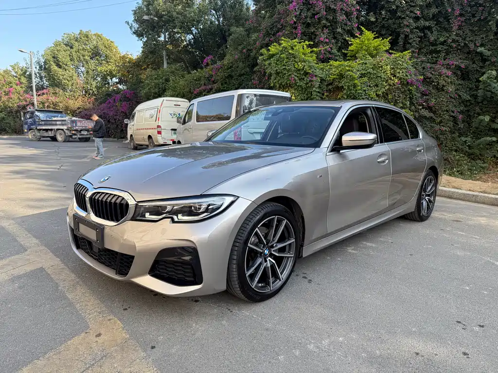 BMW 3 Series 2021