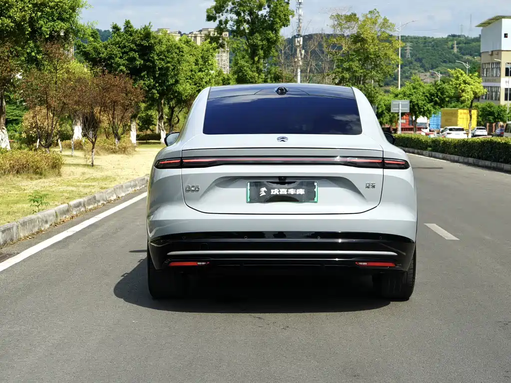 NIO EC6 — миниатюра 5