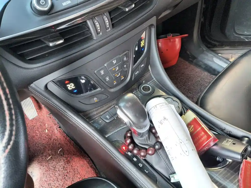 Buick Envision Plus — миниатюра 10