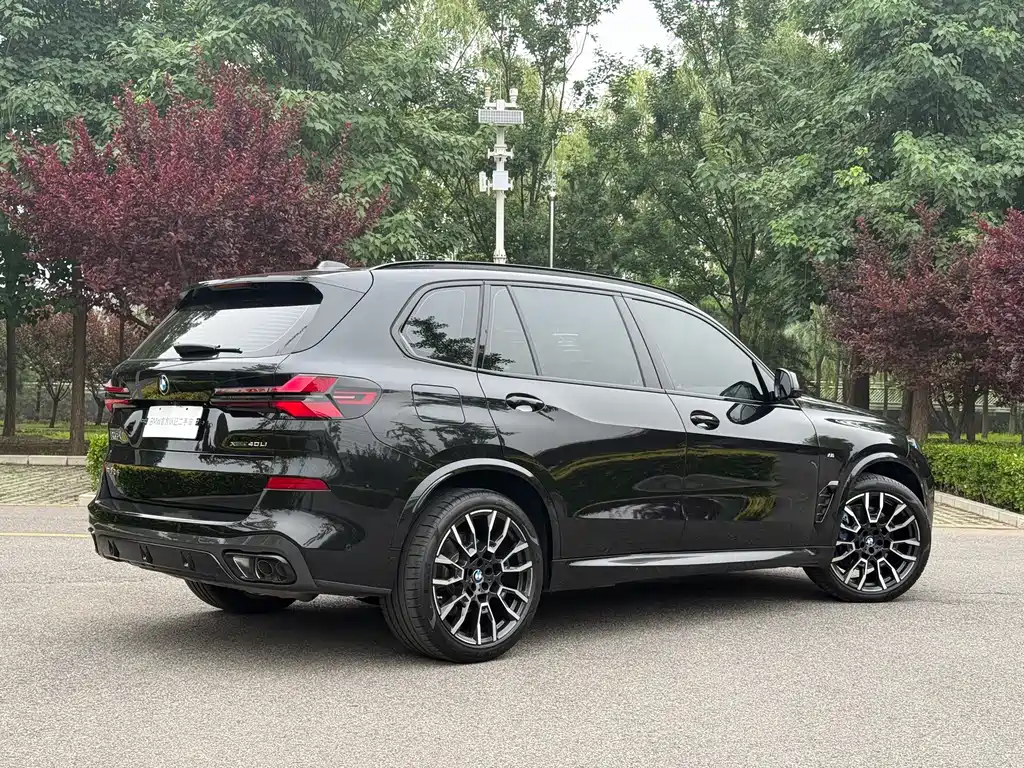 BMW X5 2023 xDrive 40Li Premium M Sport
