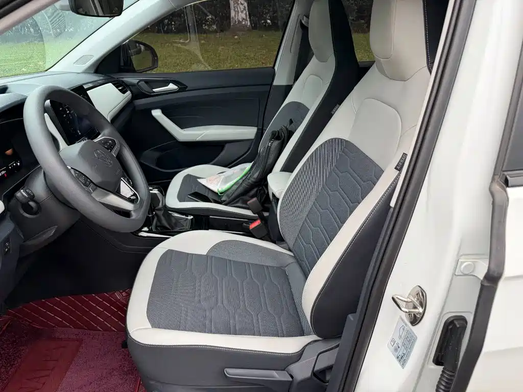 Volkswagen Tharu — миниатюра 8
