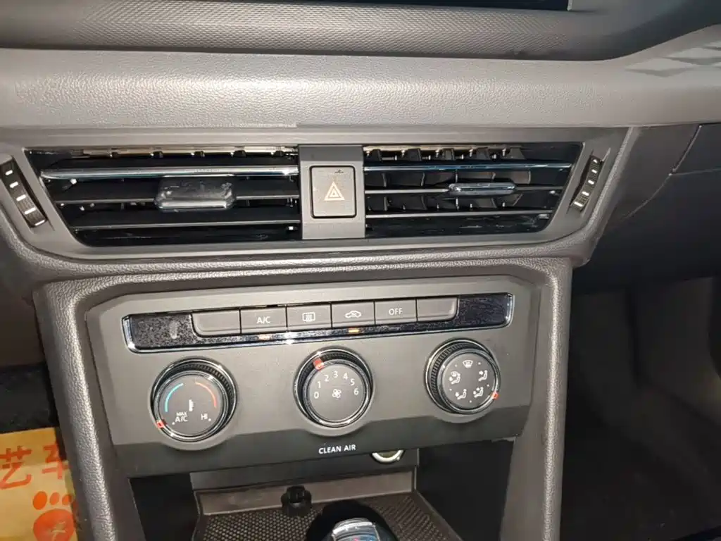 Volkswagen Tharu — миниатюра 13