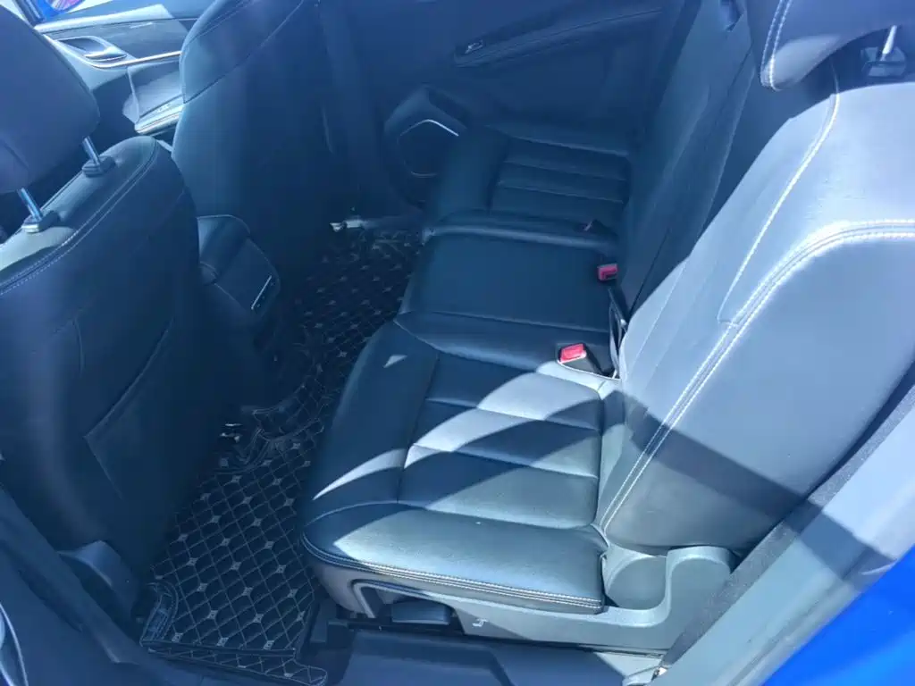 BYD MAX — миниатюра 17