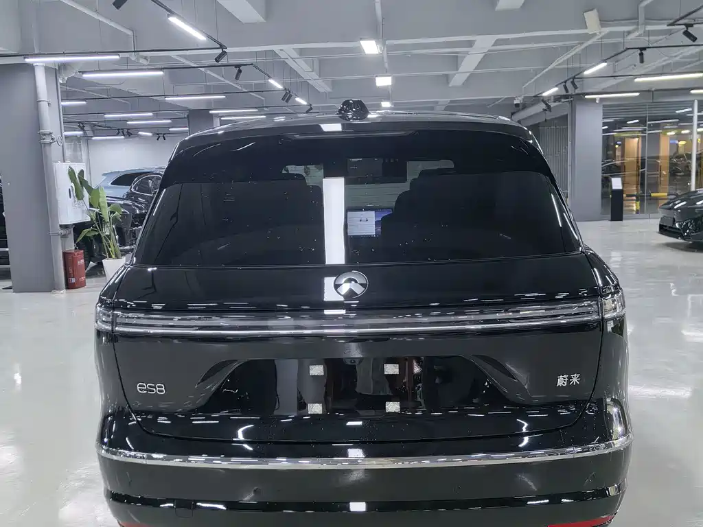 NIO ES8 — миниатюра 5