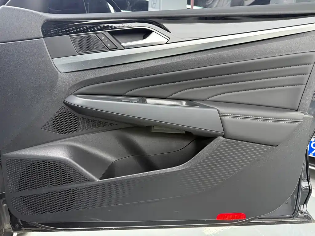 Volkswagen Passat — миниатюра 20