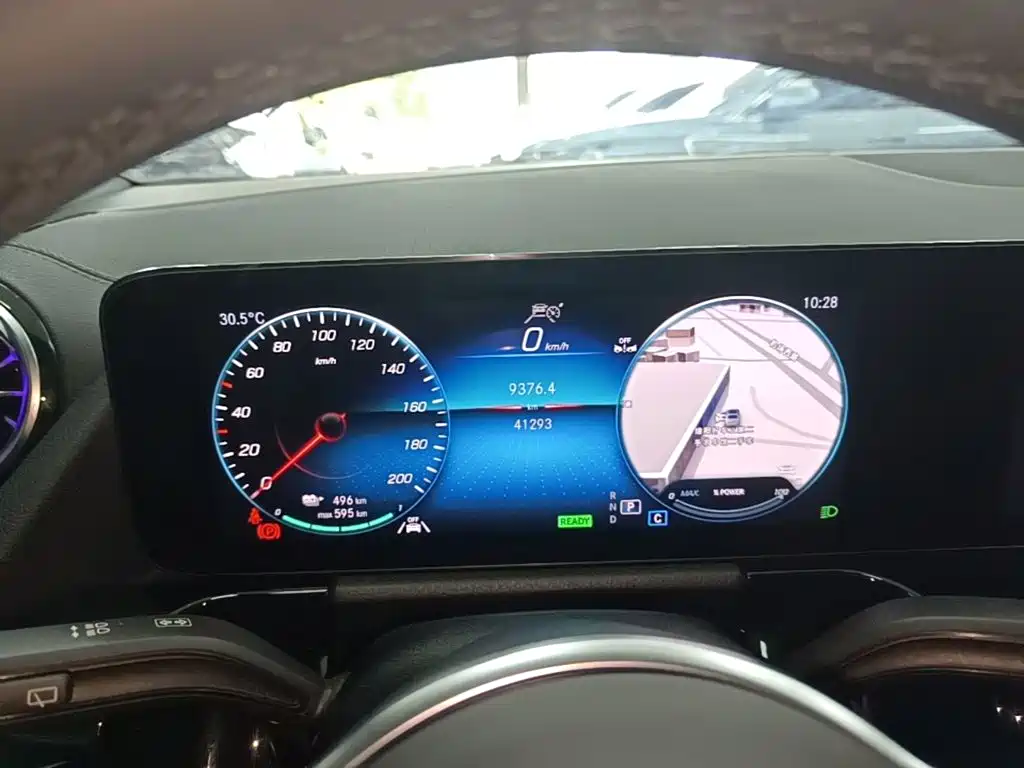 Mercedes-Benz EQA — миниатюра 12