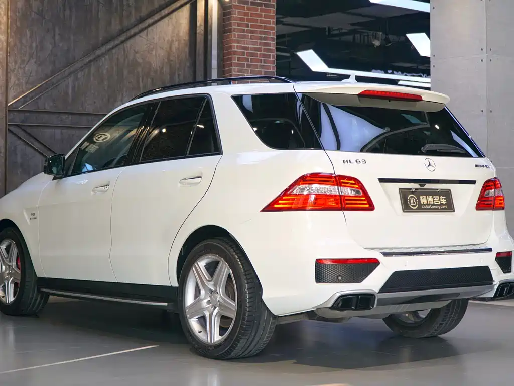 Mercedes-Benz M-Class AMG — миниатюра 4