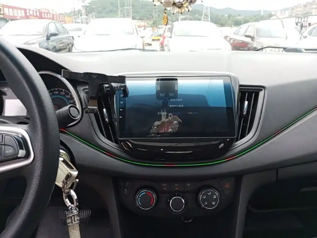 Chevrolet Cavalier — миниатюра 13